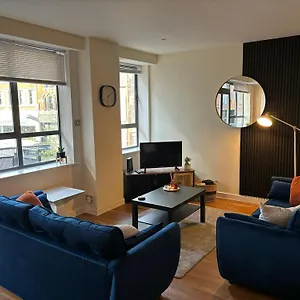 Modern 2 Bdr Flat In Centre With Free Parking , Nottingham United Kingdom